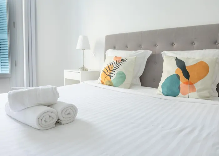 Republique * Mentona