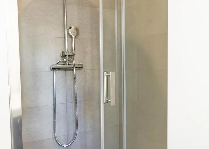 Republique Apartment *